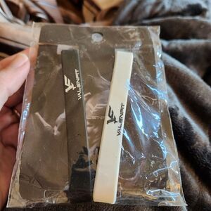 Valiant wristbands 